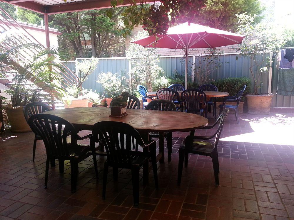 Ashfield Manor Sydney Hotel Екстериор снимка