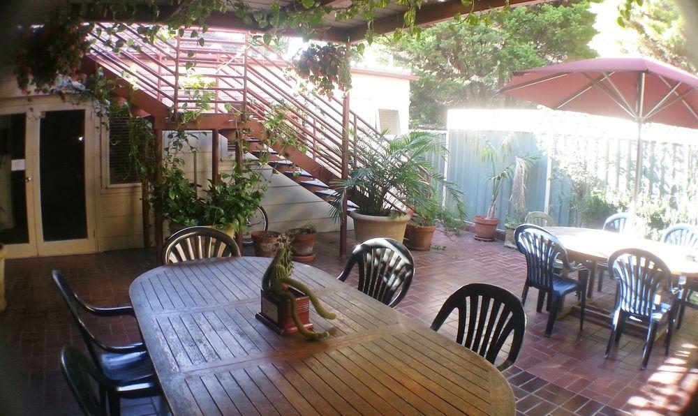 Ashfield Manor Sydney Hotel Екстериор снимка