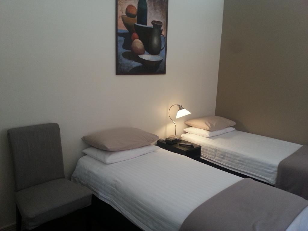 Ashfield Manor Sydney Hotel Екстериор снимка