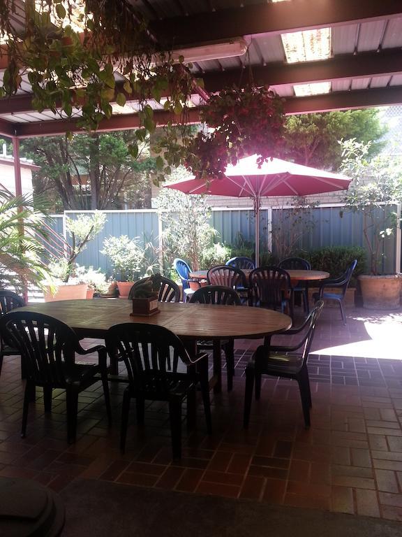 Ashfield Manor Sydney Hotel Екстериор снимка