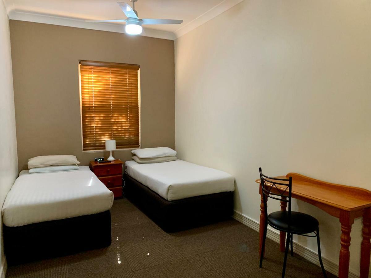 Ashfield Manor Sydney Hotel Екстериор снимка