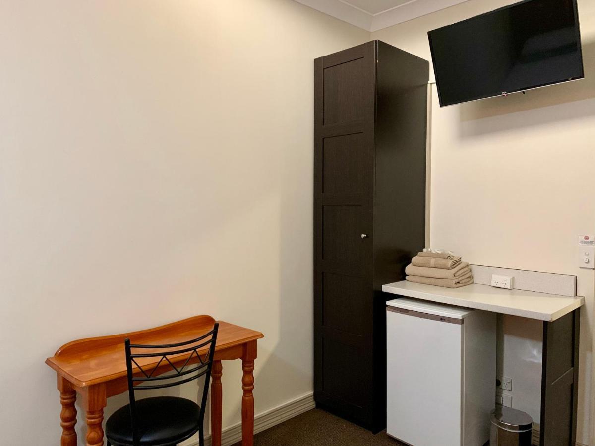 Ashfield Manor Sydney Hotel Екстериор снимка