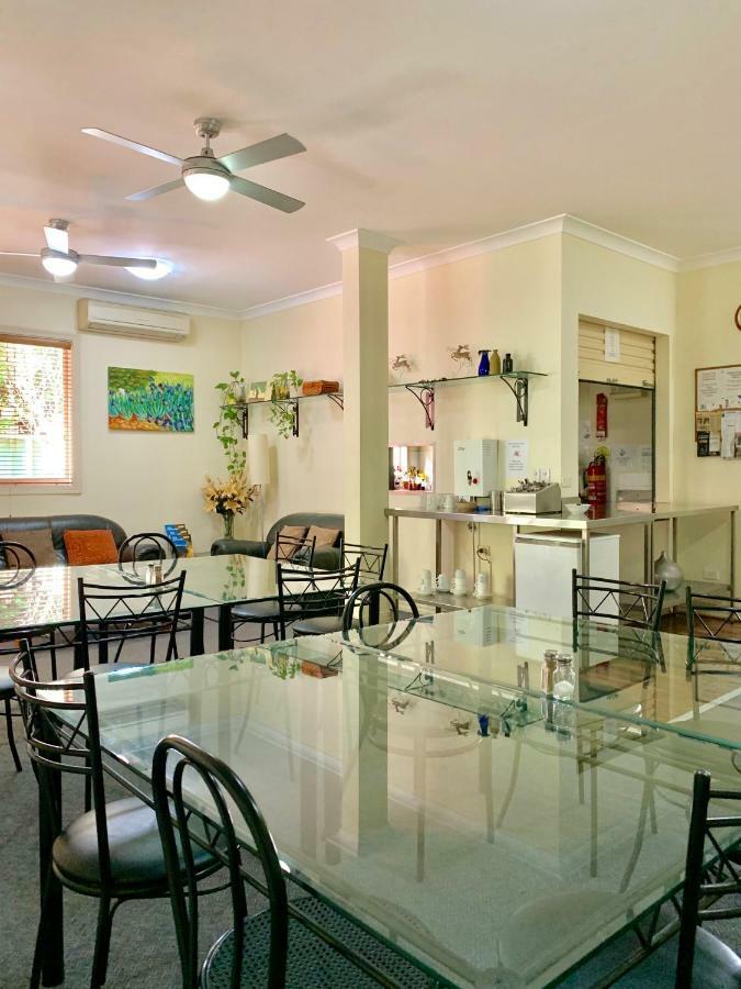 Ashfield Manor Sydney Hotel Екстериор снимка